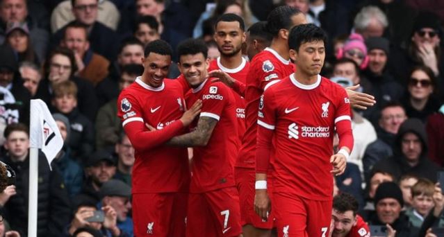 Fulham vs Liverpool 1-3 Highlights