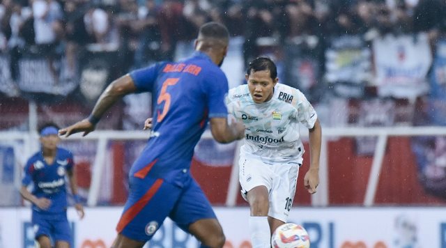 Arema FC vs Persib Bandung