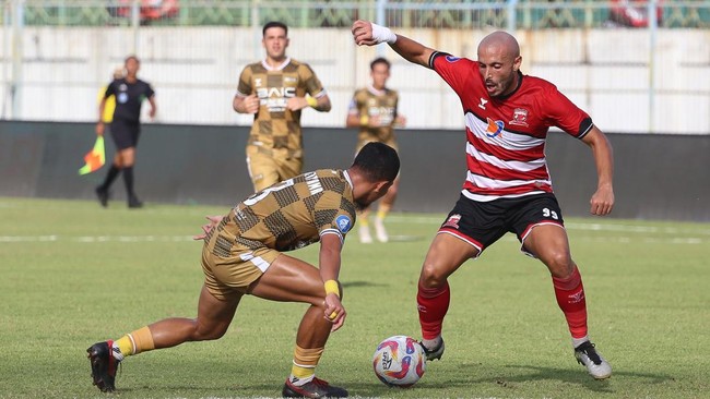 Madura United vs Dewa United