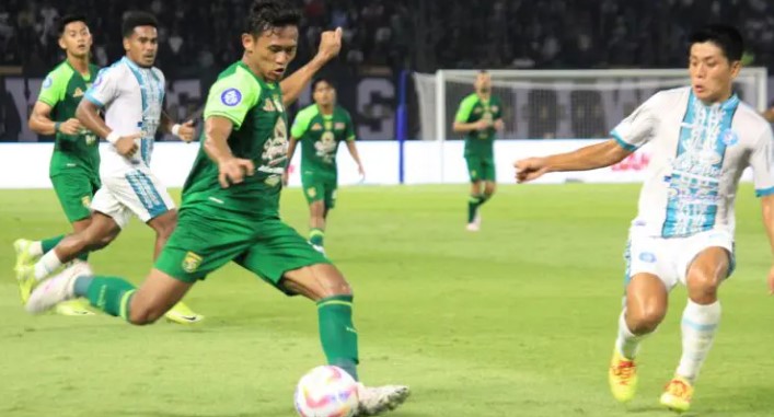 Persebaya Surabaya vs PSBS Biak
