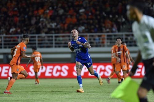 Borneo FC vs Persib Bandung