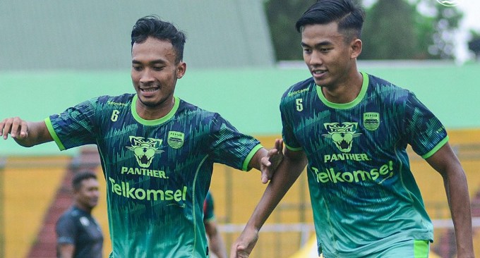 Robi Darwis dan Kakang Rudianto