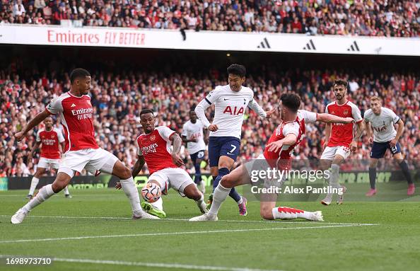 Arsenal vs Tottenham Hotspur 0-1 Highlights