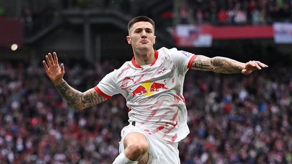 Benjamin Šeško Setuju Gabung Manchester United