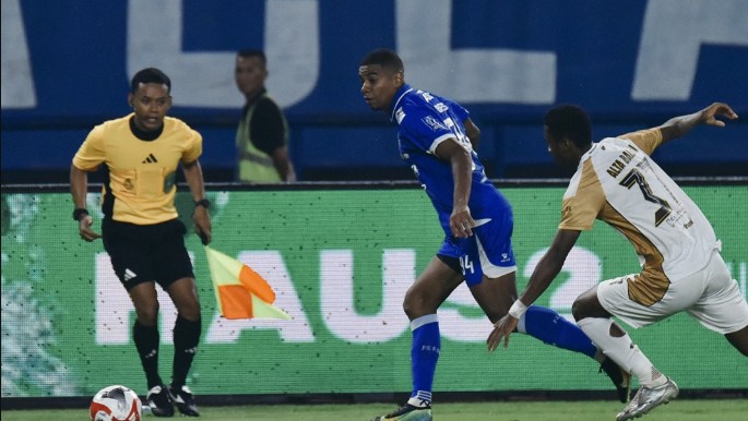 Persib Bandung vs Dewa United