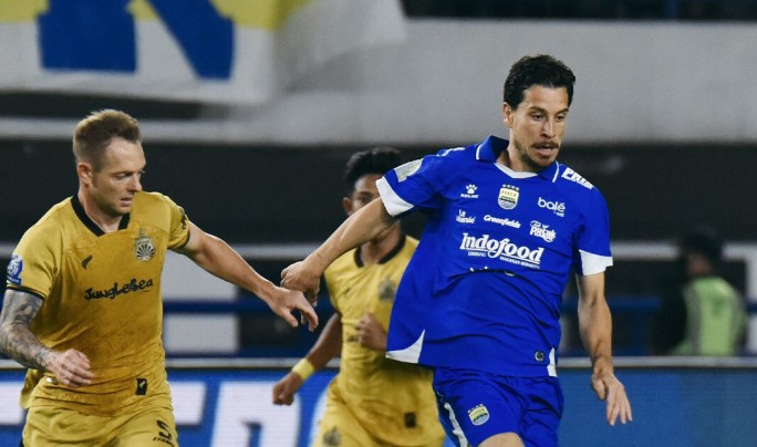 Persib Bandung vs Bhayangkara FC