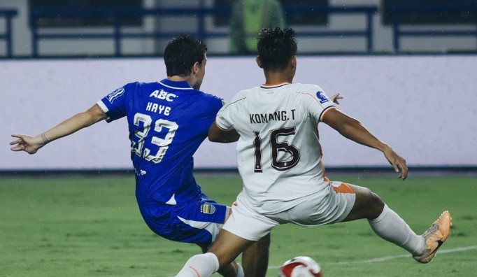Persib Bandung Tundukkan Borneo FC 3-1