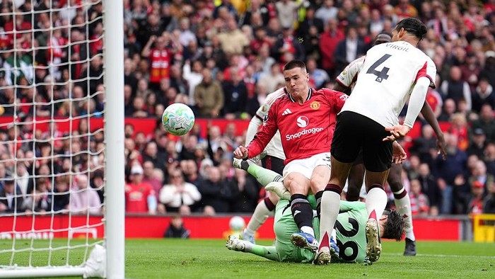 Manchester United vs Liverpool