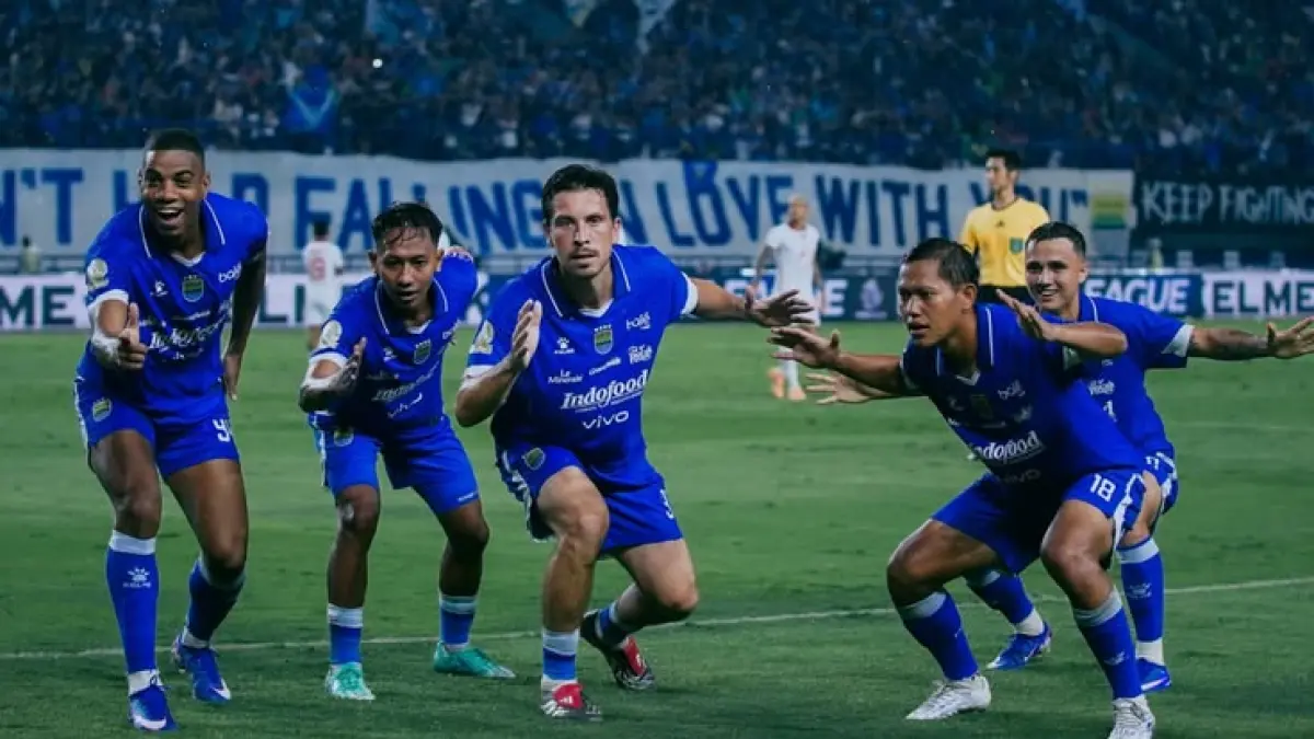 persib bandung hattrick juara liga
