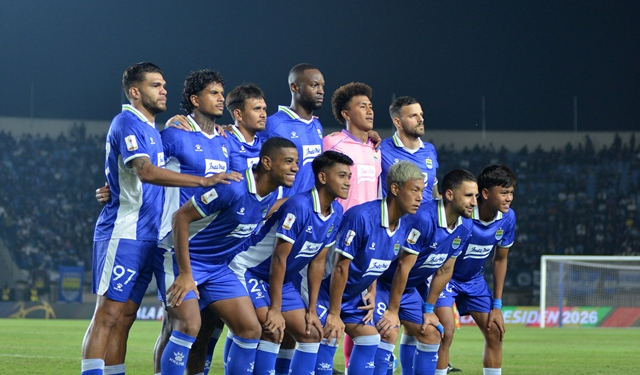 Susunan Pemain Persib Bandung