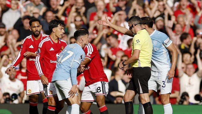 Manchester United vs Manchester City